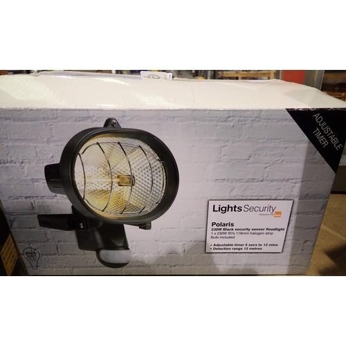 1439 - Boxed Polaris 230w security sensor floodlight. P&P Group 2 (£18+VAT for the first lot and £3+VAT for... 