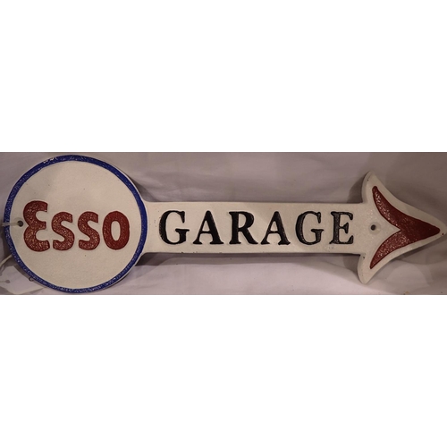 1895 - Cast iron Esso Garage arrow sign, W: 40 cm. P&P Group 1 (£14+VAT for the first lot and £1+VAT for su... 