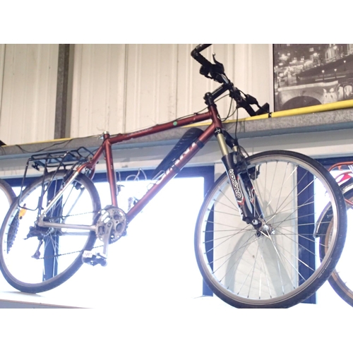 1007 - Giant Terrago mens bike with 21 gears and 21 inch frame, no seat. Not available for in-house P&P