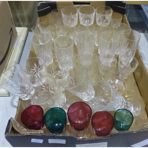 1207 - Mixed Victorian and later glass, including cranberry examples. Not available for in-house P&P