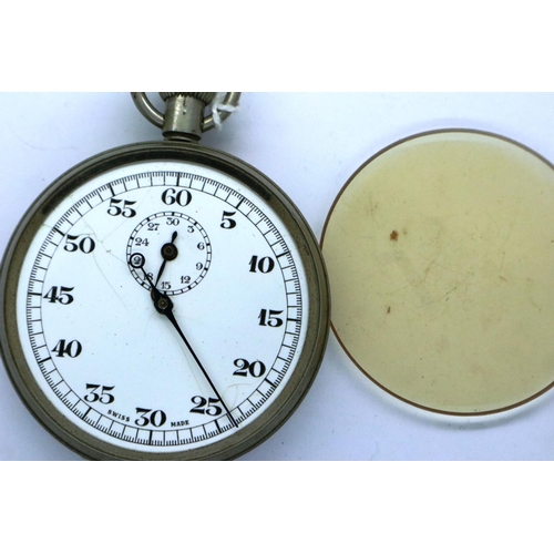 2137 - WWII German Kriegsmarine torpedo timer. P&P Group 1 (£14+VAT for the first lot and £1+VAT for subseq... 