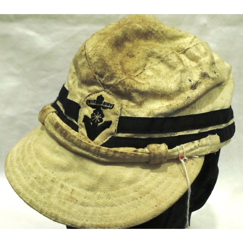2178 - WWII Japanese Naval Officers tropical cap. P&P Group 2 (£18+VAT for the first lot and £3+VAT for sub... 