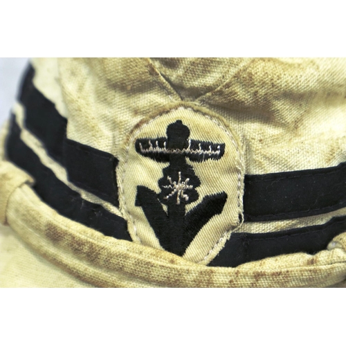 2178 - WWII Japanese Naval Officers tropical cap. P&P Group 2 (£18+VAT for the first lot and £3+VAT for sub... 