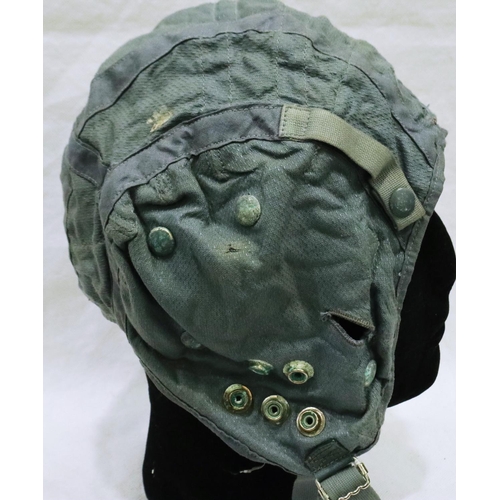 2180 - Cold War period British type G flying helmet. P&P Group 2 (£18+VAT for the first lot and £3+VAT for ... 