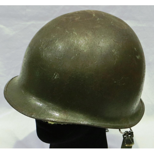 2186 - Post Vietnam war M1 swivel-bale helmet with liner. P&P Group 2 (£18+VAT for the first lot and £3+VAT... 