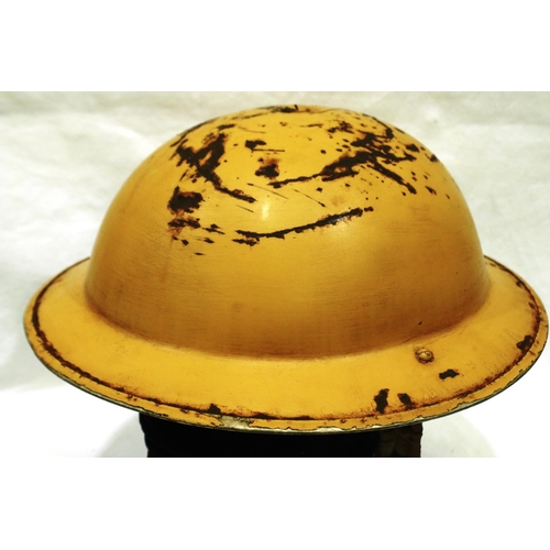 2191 - WWII British 4th Infantry Division Royal Northumberland Fusiliers helmet (MG Battalion). Vendor advi... 