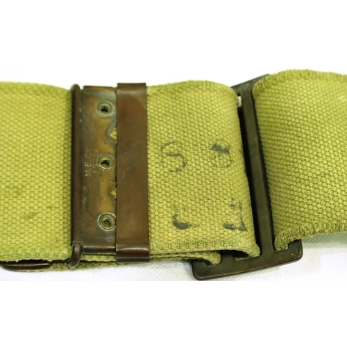 2194 - British 1908 pattern belt, dated 1925. P&P Group 1 (£14+VAT for the first lot and £1+VAT for subsequ... 