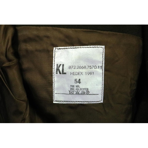 2207 - Dutch Military dress tunic and a British REME badged visor cap (2). P&P Group 2 (£18+VAT for the fir... 