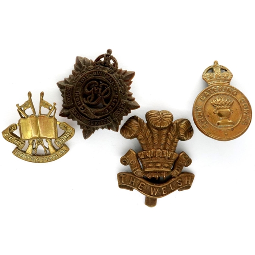 2293 - Four WWII cap badges. P&P Group 1 (£14+VAT for the first lot and £1+VAT for subsequent lots)