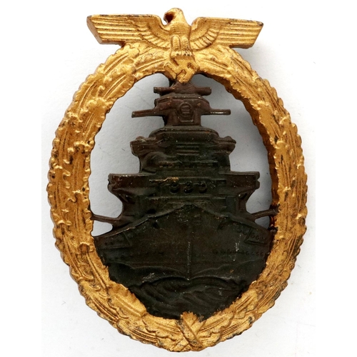 2294 - WWII German Kriegsmarine High Seas badge. P&P Group 1 (£14+VAT for the first lot and £1+VAT for subs... 