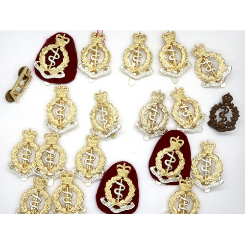 2320 - Thirty mixed Military cap badges. P&P Group 1 (£14+VAT for the first lot and £1+VAT for subsequent l... 