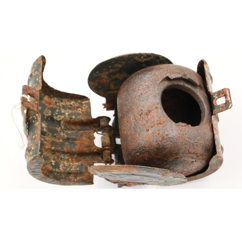 2207D - INERT WWII German SD II Butterfly bomb. P&P Group 2 (£18+VAT for the first lot and £3+VAT for subseq... 