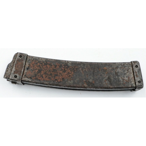 2210 - Rare Webley Villar Perosa MG 9mm magazine, circa 1915, spring loaded. P&P Group 1 (£14+VAT for the f... 