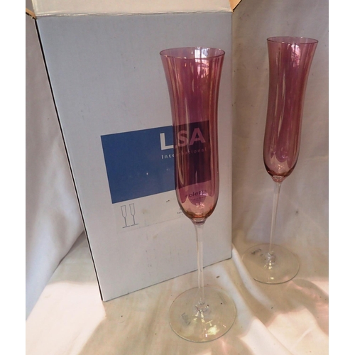 1410 - Boxed pair of LSA International champagne flutes. P&P Group 2 (£18+VAT for the first lot and £3+VAT ... 