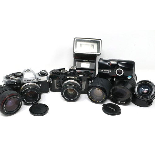 651 - Extensive Olympus outfit with OM1, OM10, MJU11 and lenses. P&P Group 3 (£25+VAT for the first lot an... 