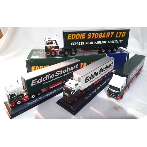 2002 - Corgi CC13405 man and Curtainside Eddie Stobart, in good to excellent condition, display missing mir... 