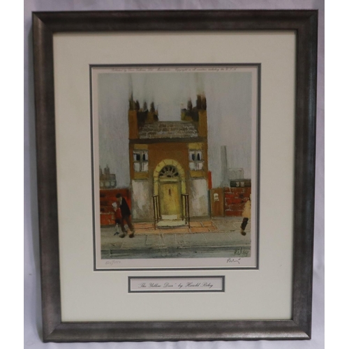 2033 - Harold Riley (B. 1934): pencil signed limited edition print, The Yellow Door, 20 x 28 cm. Not availa... 