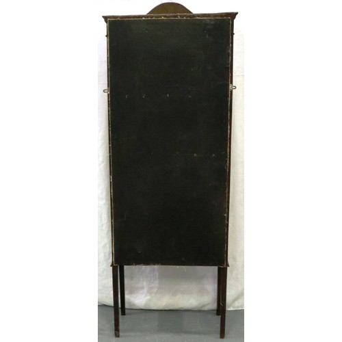 2095 - An Edwardian inlaid mahogany display cabinet, with single glazed door and three interior shelves, 65... 