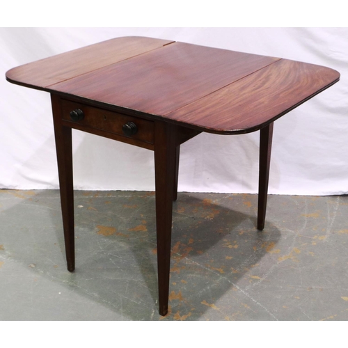 2140 - A 19th century walnut Pembroke table with single drawer and two drop leaves, 98 x 76 x 73 cm H. Not ... 