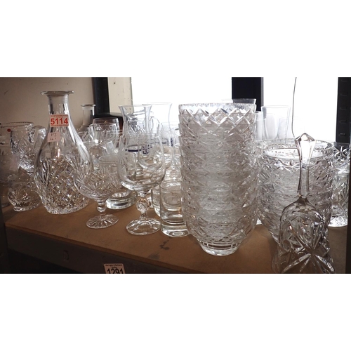 1291 - Quantity of mixed glass including decanters. Not available for in-house P&P