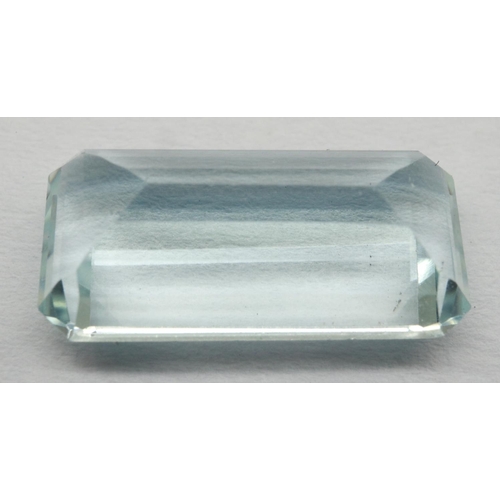 15 - Loose gemstone, aquamarine, 2.88cts. P&P Group 1 (£14+VAT for the first lot and £1+VAT for subsequen... 