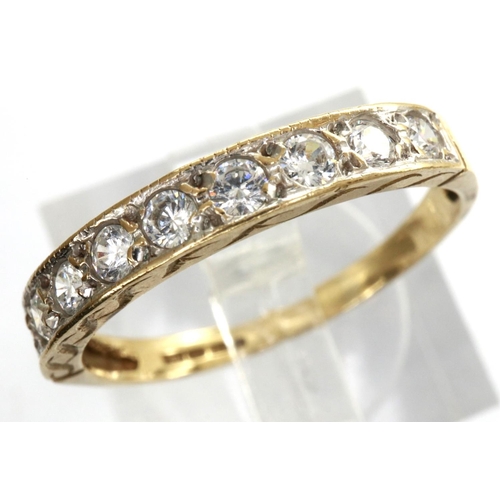 62 - 9ct gold channel set ring set with cubic zirconia, size N, 1.6g. P&P Group 1 (£14+VAT for the first ... 