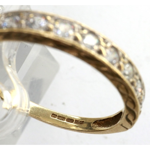 62 - 9ct gold channel set ring set with cubic zirconia, size N, 1.6g. P&P Group 1 (£14+VAT for the first ... 