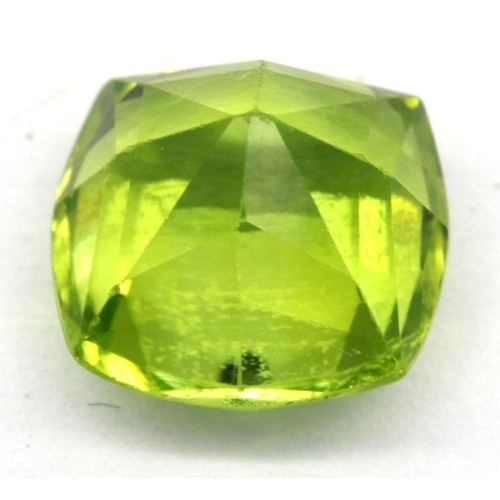 63 - Loose gemstone, peridot, 1.85cts. P&P Group 1 (£14+VAT for the first lot and £1+VAT for subsequent l... 