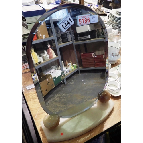 1441 - Dressing mirror on a marble base, 27 x 39 cm. Not available for in-house P&P