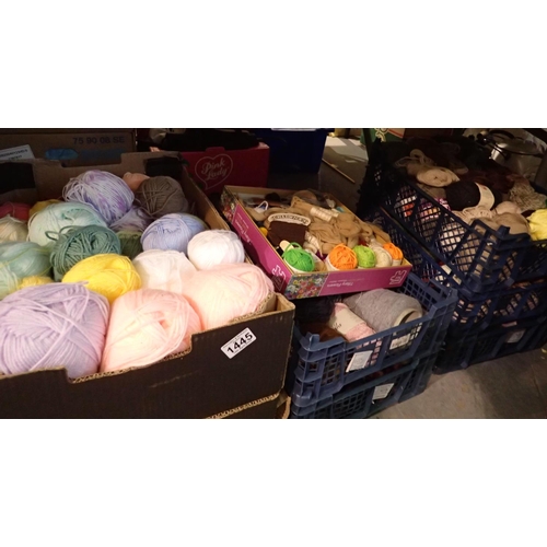 1445 - Large quantity of wool and thread. Not available for in-house P&P