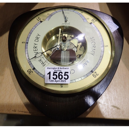 1565 - Gishard wall mounted barometer. Not available for in-house P&P