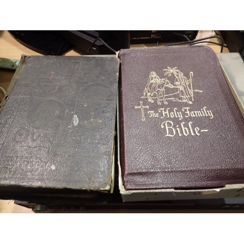 1571 - Bible and a USA Catholic book. P&P Group 2 (£18+VAT for the first lot and £3+VAT for subsequent lots... 