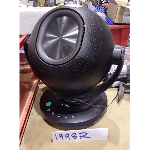 1998R - Air Pod SKJ-CR011 desk fan. All electrical items in this lot have been PAT tested for safety and hav... 