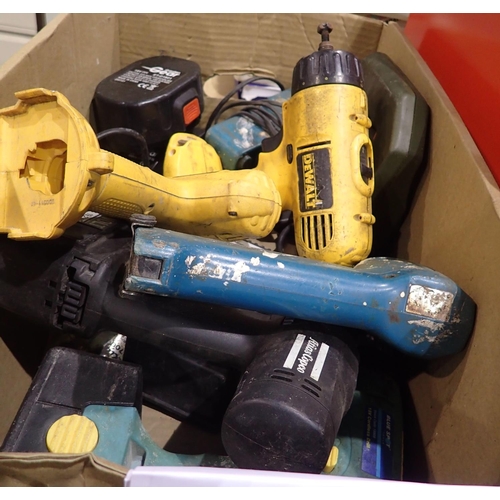 1998U - Mixed power drills including DeWalt. Not available for in-house P&P