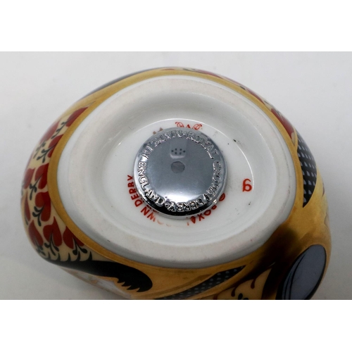 257 - Royal Crown Derby country mouse paperweight, L: 80 mm, seconds quality, silver stopper, no chips or ... 