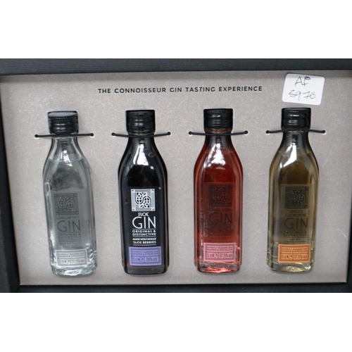 525 - Eight 5cl whisky miniatures and four 5cl gin miniatures. P&P Group 2 (£18+VAT for the first lot and ... 