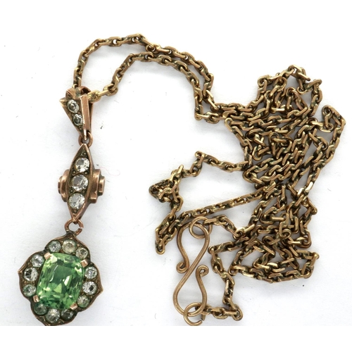 37 - Victorian yellow metal green and white sapphire set pendant necklace, pendant H: 40 mm, chain L: 48 ... 