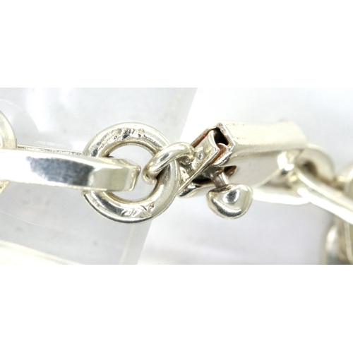 41 - 925 silver link bracelet, L: 22 cm. P&P Group 1 (£14+VAT for the first lot and £1+VAT for subsequent... 