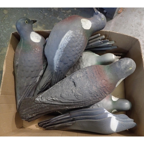 1353 - Approximately twenty decoy pigeons in hollow plastic, mostly halves with two full body. Not availabl... 