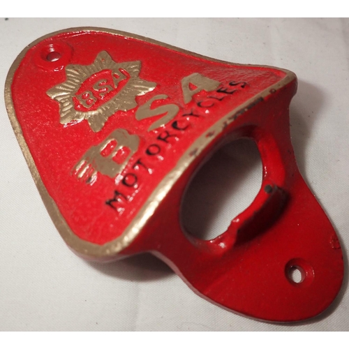 1408 - Cast iron BSA gold star wall mountable bottle opener, W: 80 mm. P&P Group 1 (£14+VAT for the first l... 