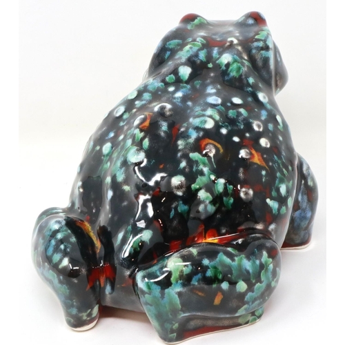 195 - Anita Harris large toad, signed in gold, H: 12 cm, no cracks or chips. P&P Group 1 (£14+VAT for the ... 