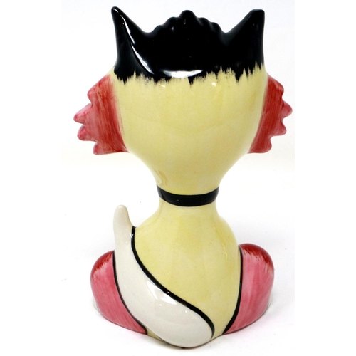 220 - Lorna Bailey cat, Sheeba, H: 13 cm, no cracks or chips. P&P Group 1 (£14+VAT for the first lot and £... 