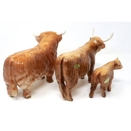 252 - Beswick Highland bull, cow and calf, largest H: 14 cm, one horn restored (3). P&P Group 2 (£18+VAT f... 