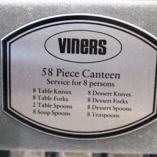 306 - Viners fifty eight piece canteen of cutlery, in sets of eight. P&P Group 2 (£18+VAT for the first lo... 