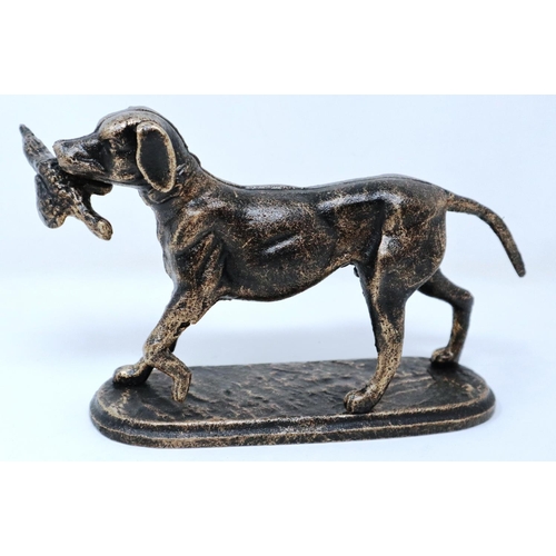 311 - Bronzed cast iron labrador and bird on base, H: 13 cm. P&P Group 2 (£18+VAT for the first lot and £3... 