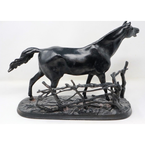 314 - Russian casting of a black horse, L: 40 cm, with foundry marks and 1968 date. P&P Group 2 (£18+VAT f... 