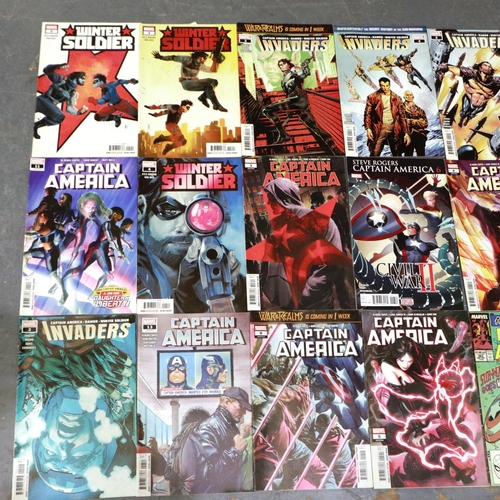 398 - Seventeen Marvel Captain America comic books. P&P Group 1 (£14+VAT for the first lot and £1+VAT for ... 