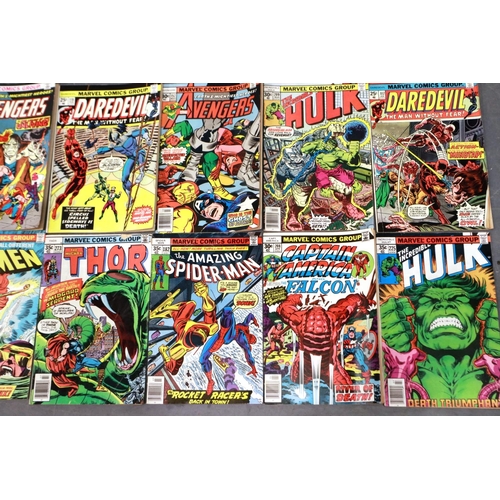 399 - Marvel comics: various titles including The Amazing Spider Man, Thor, X-Men and others (12). P&P Gro... 