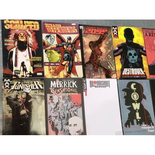 404 - Ten graphic novels including Max comics and Marvel. P&P Group 1 (£14+VAT for the first lot and £1+VA... 