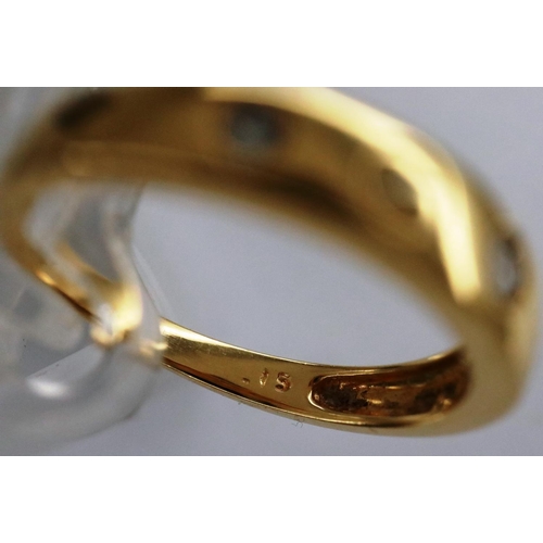 69 - 18ct gold and diamond set ring, size Q/R, 3.95g. P&P Group 1 (£14+VAT for the first lot and £1+VAT f... 